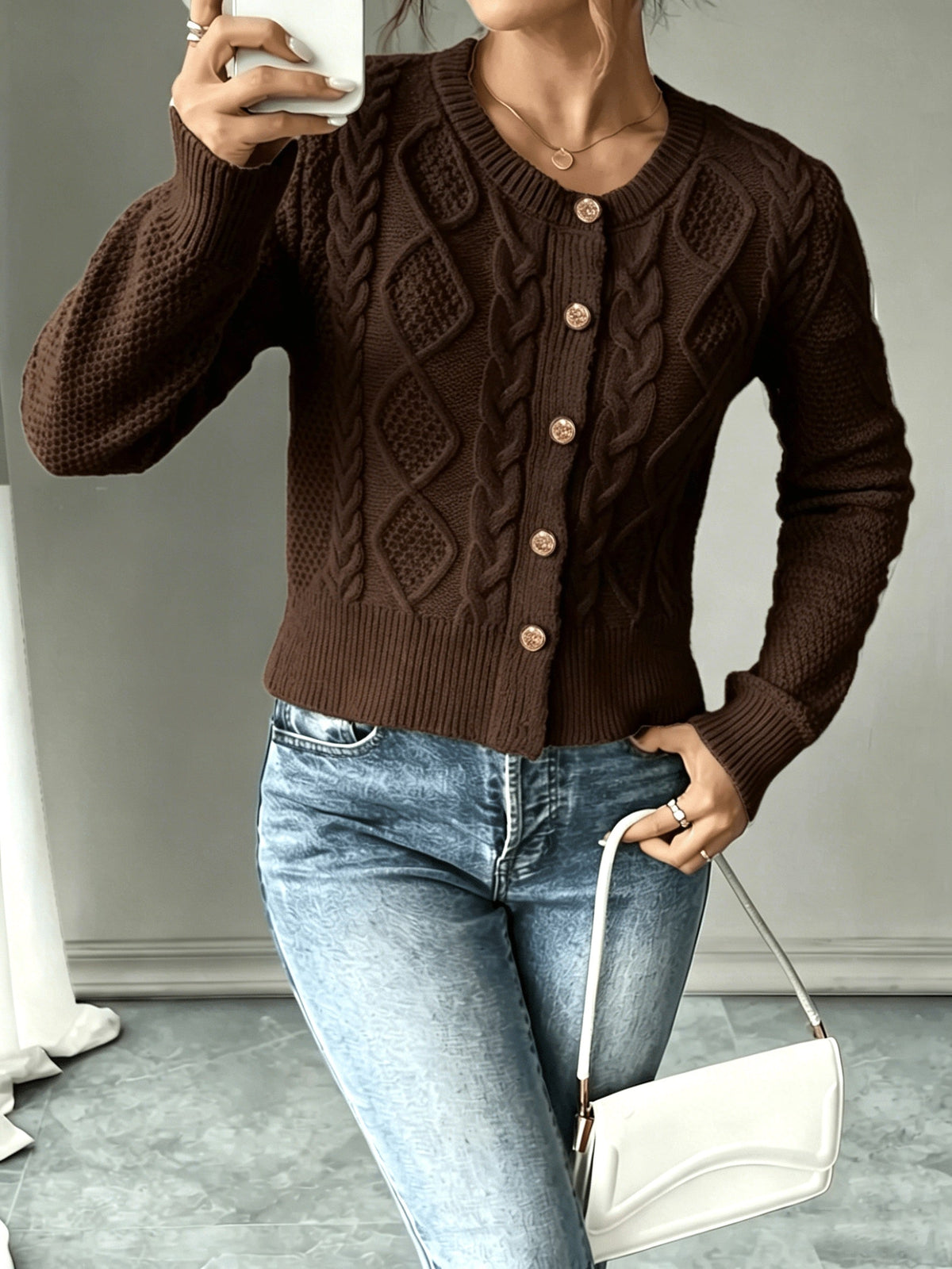 Christine - Cardigan Élégant Torsadé Boutonné