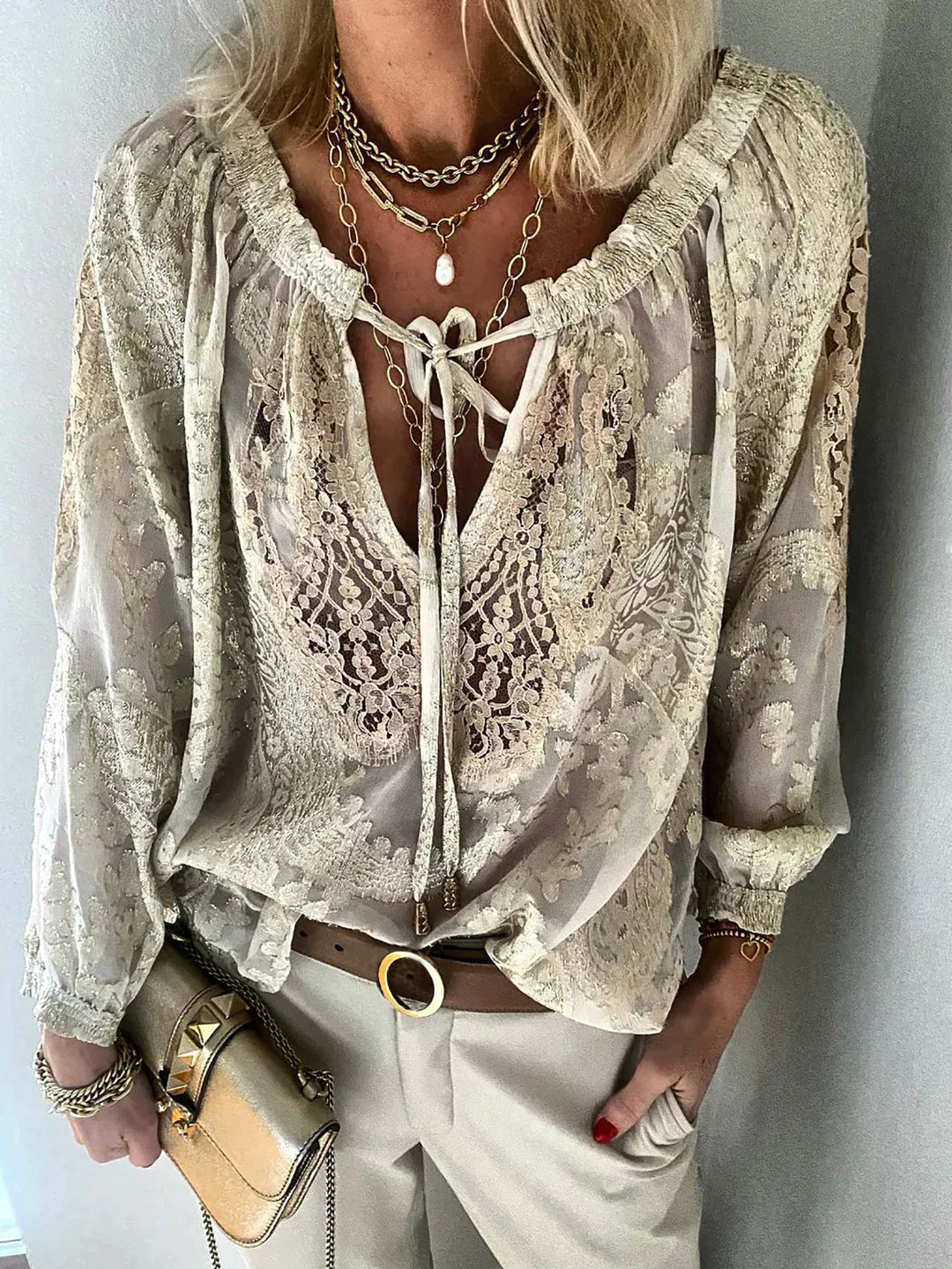 Blouse Femme En Dentelle Col V Bohème - Dominique