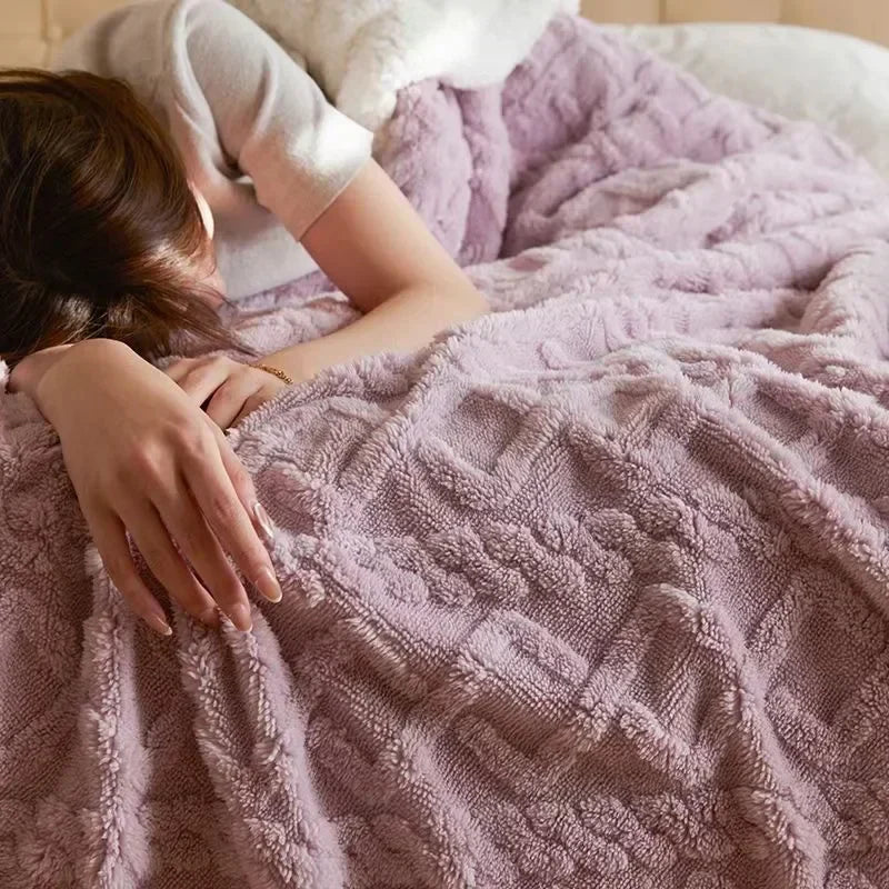 LaineChaude - Couverture hiver laine d’agneau épaisse