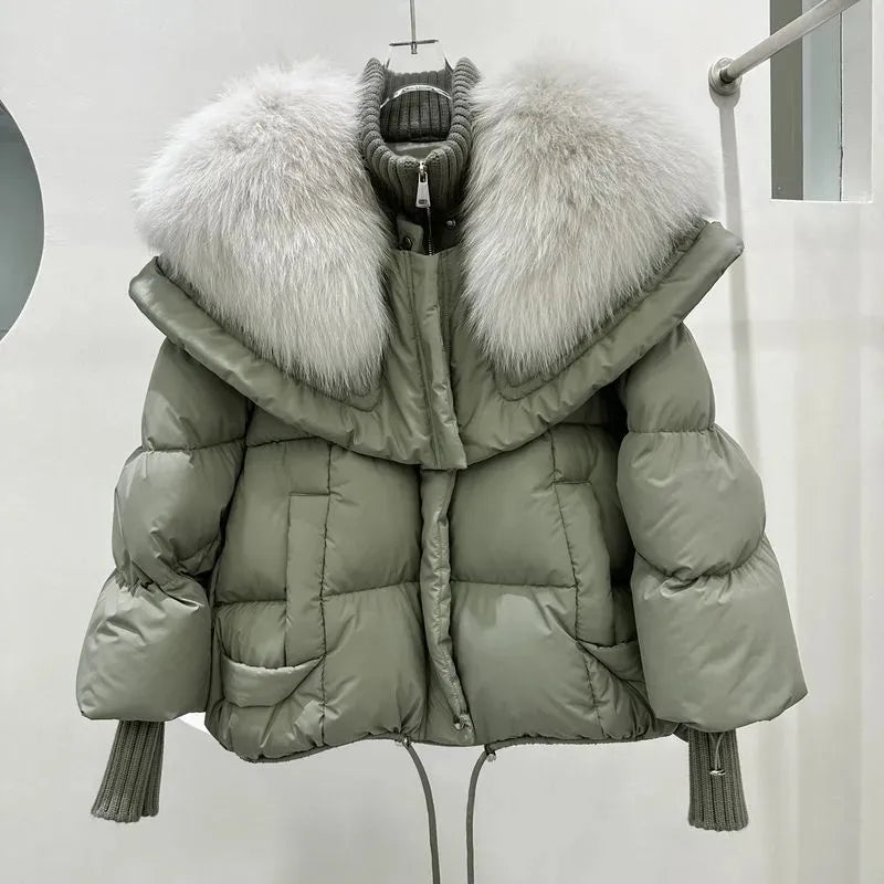 Chloé - Doudoune Chic Courte Col Fourré