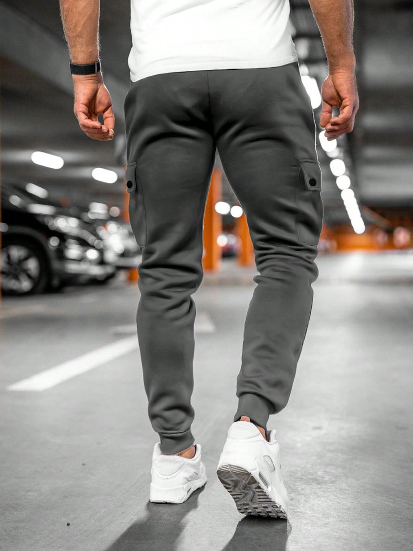 Tom | Pantalon de jogging pour homme avec poche à rabat