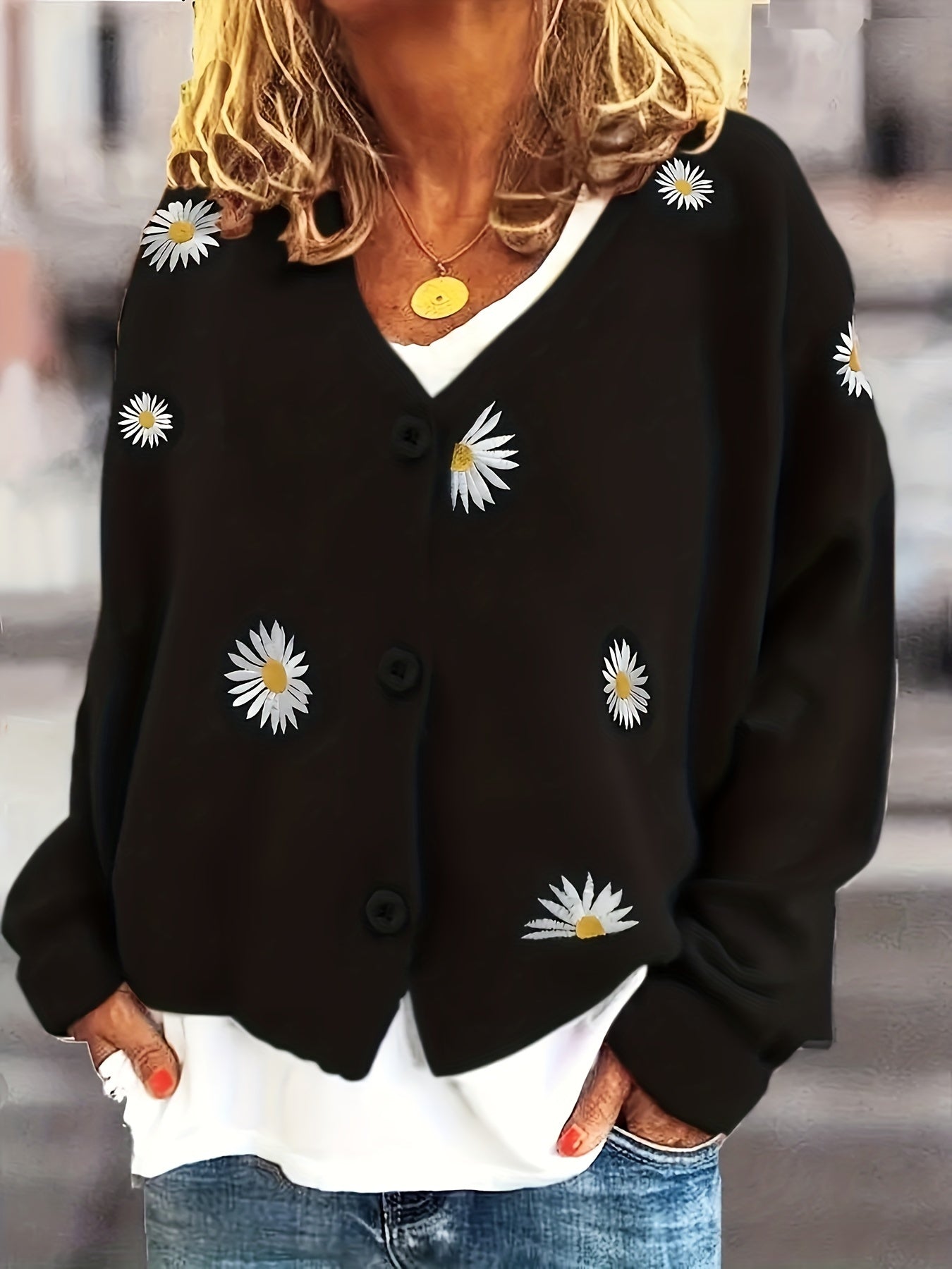 Manon - Cardigan Féminin Fleuri Boutonné