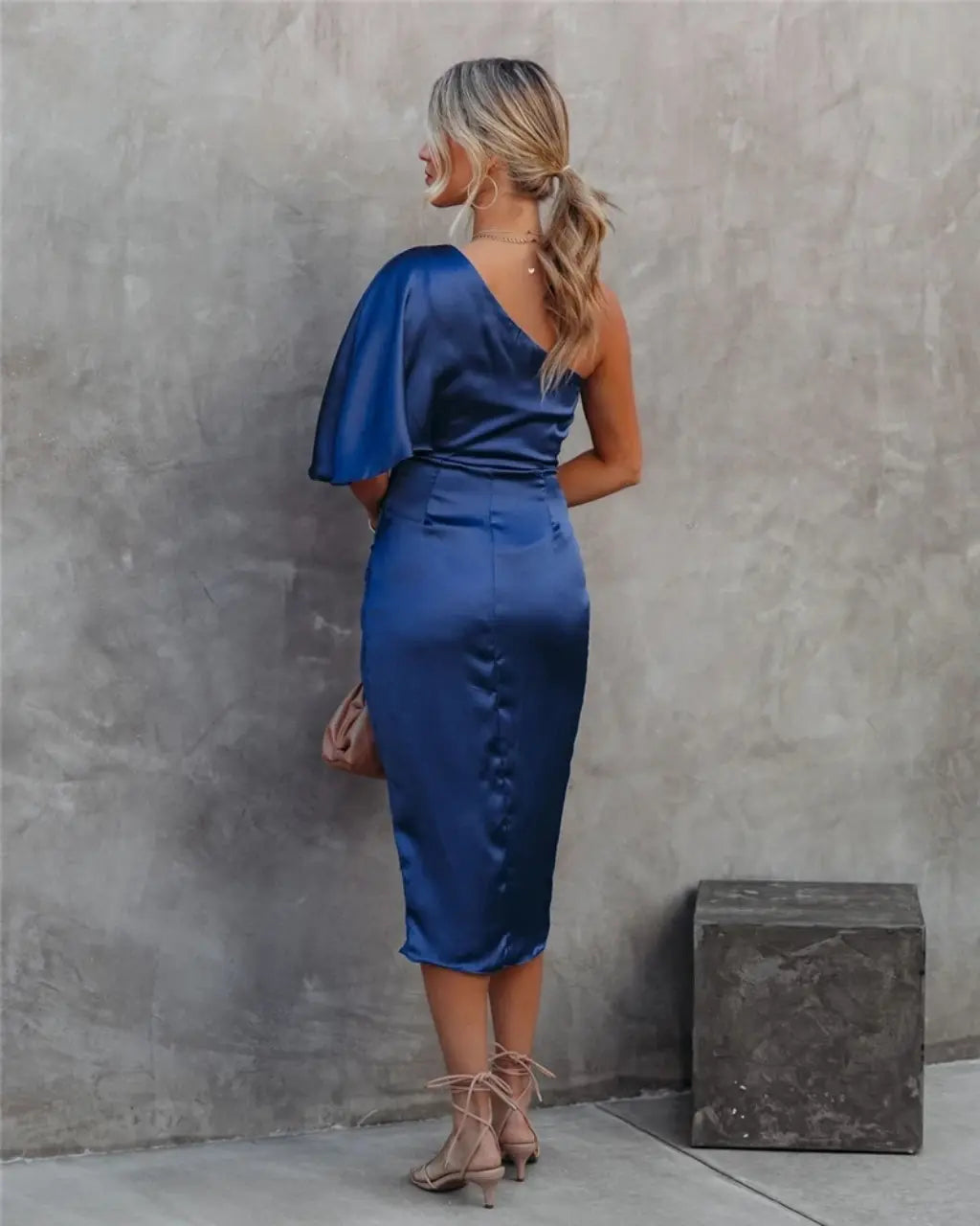 Julie - Robe Midi Femme Élégante en Satin
