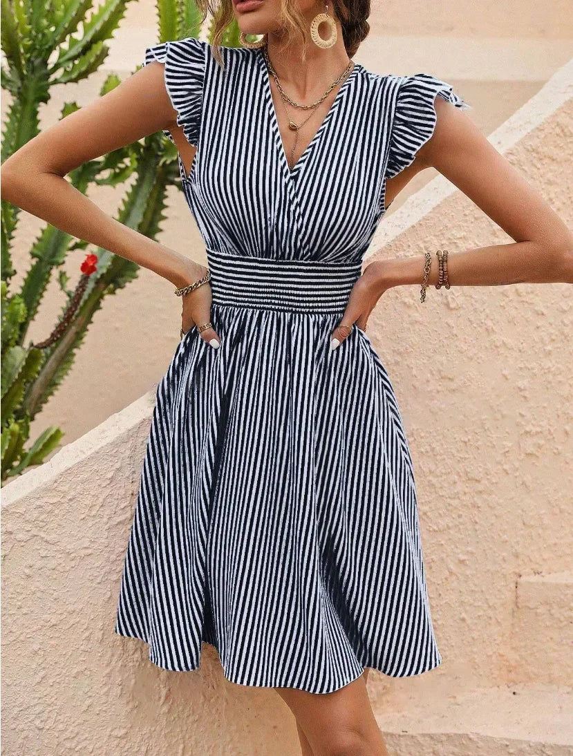 Aline - Robe d'Été Rayée à Volants Élégante Femme