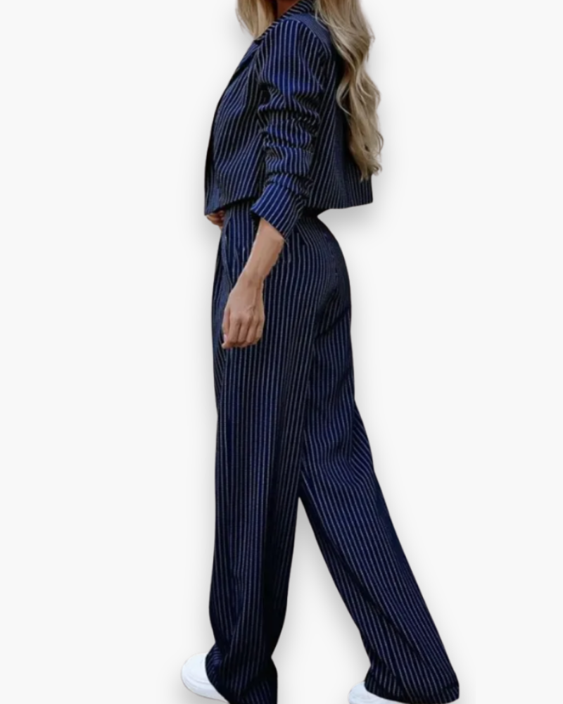 Costume pantalon stylé femme | Moderne et élégant 3