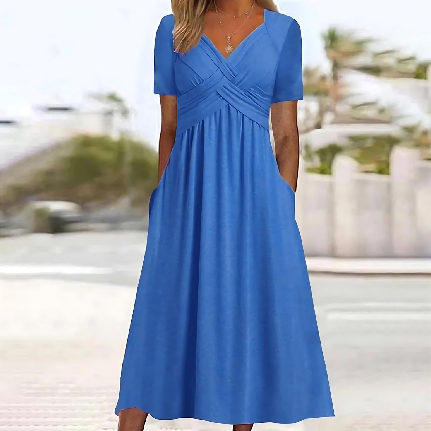 Manon - Robe Longue Élégante à Fente Femme