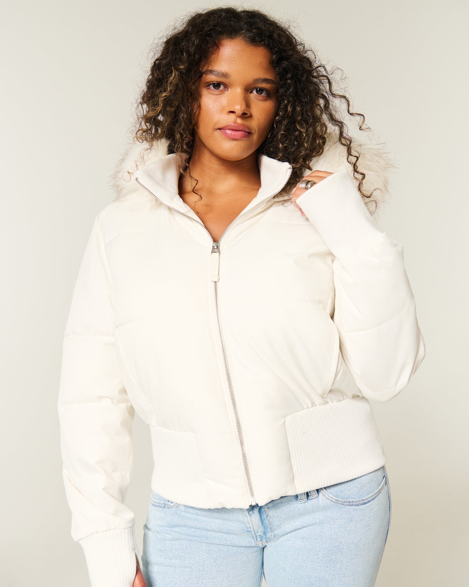 Manon – Manteau matelassé d’hiver femme avec capuche amovible