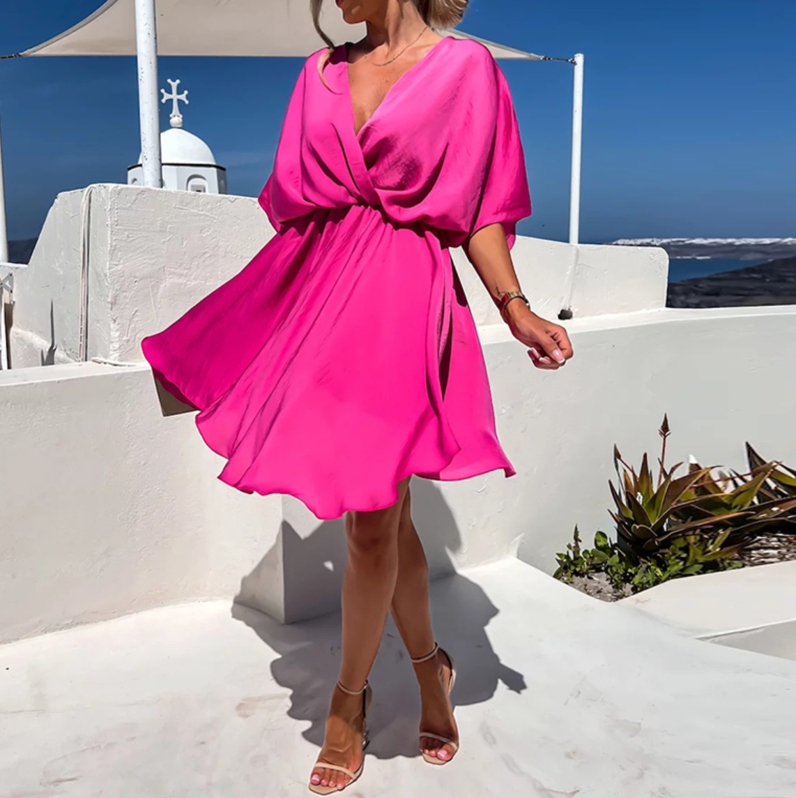 Élodie - Robe mini en satin - Coupe portefeuille, Femme