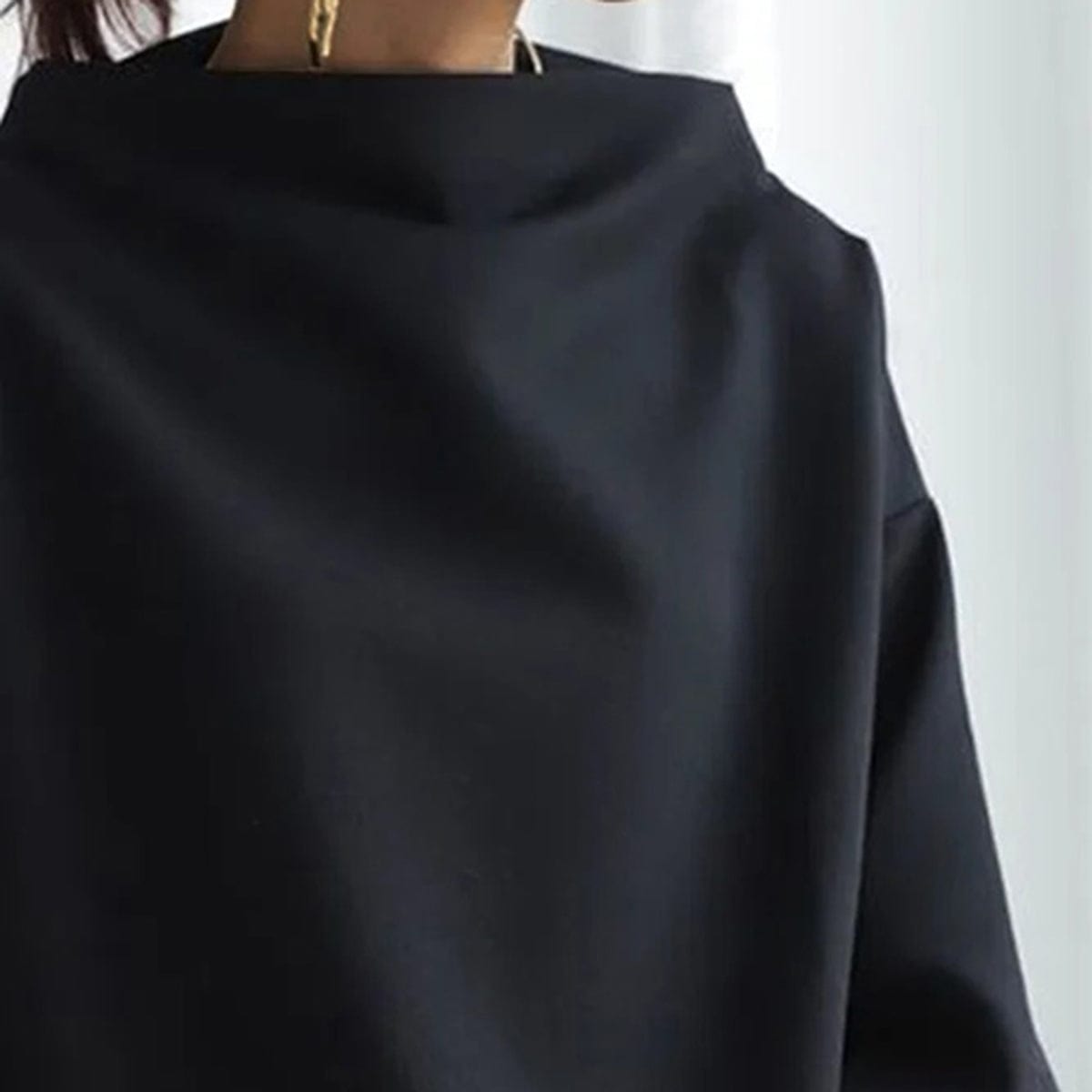 Sophie - Haut Chic Col Montant Oversize