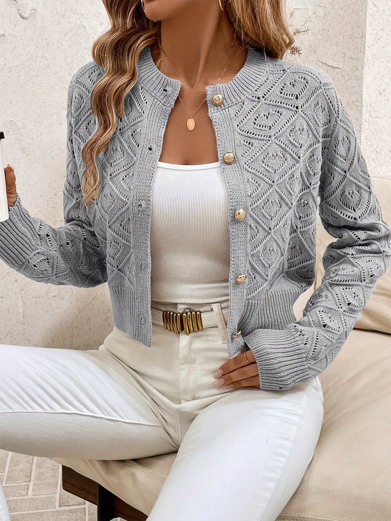Isabelle - Cardigan Chic Ajouré Boutonné