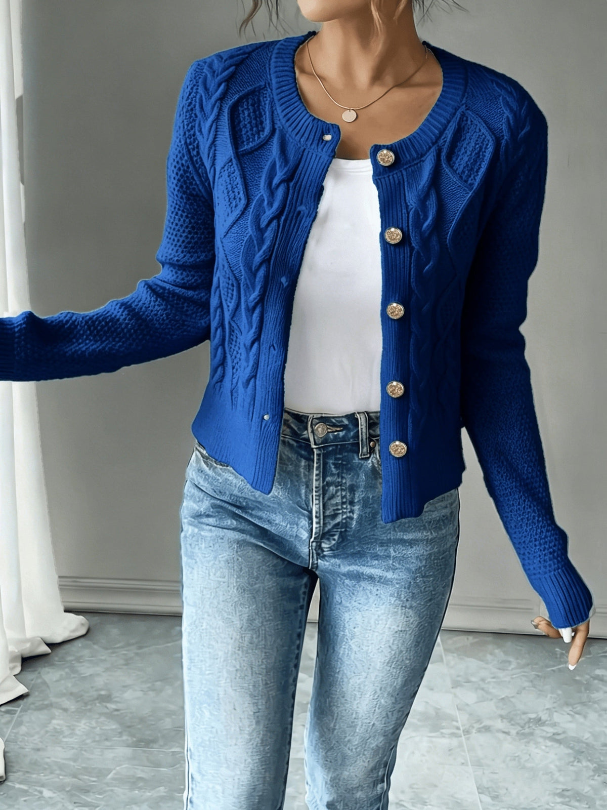 Christine - Cardigan Élégant Torsadé Boutonné