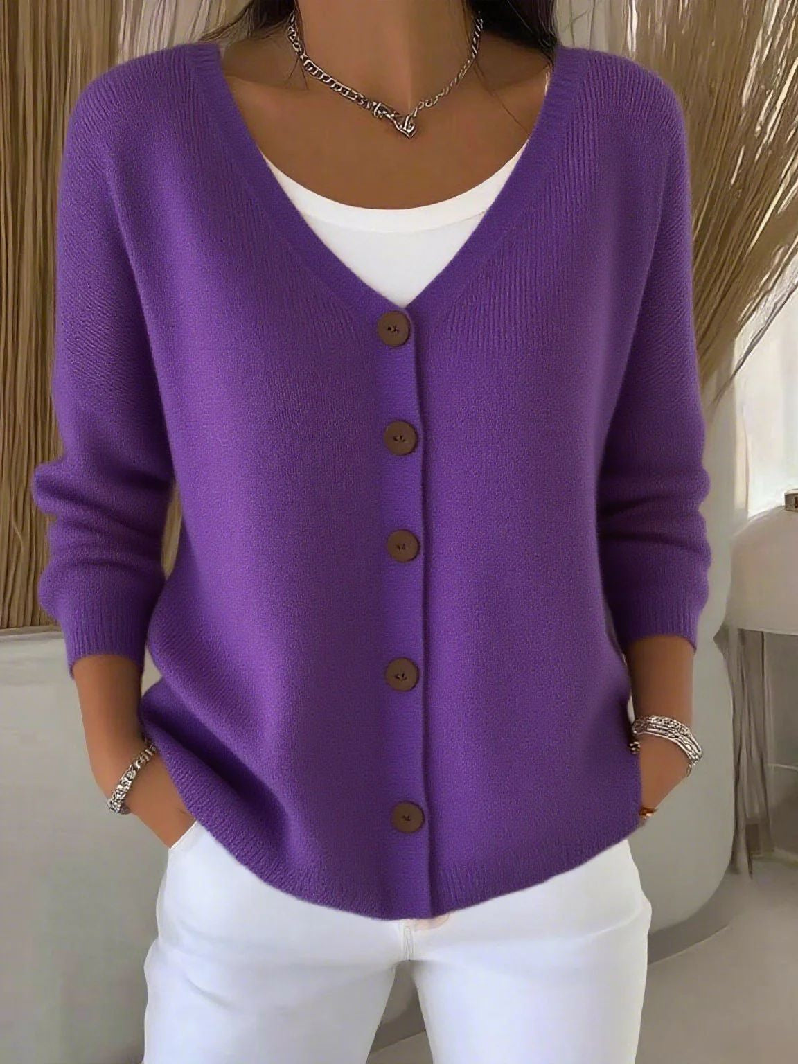 Isabelle - Cardigan Élégant Boutonné Col V