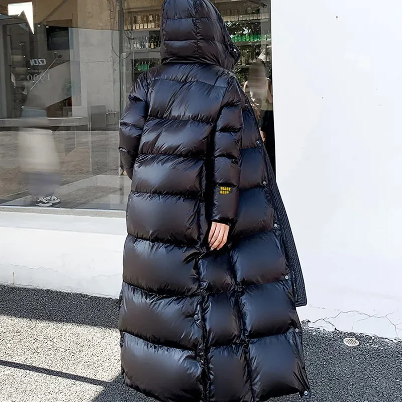 Sophie - Doudoune Chic Longue à Capuche