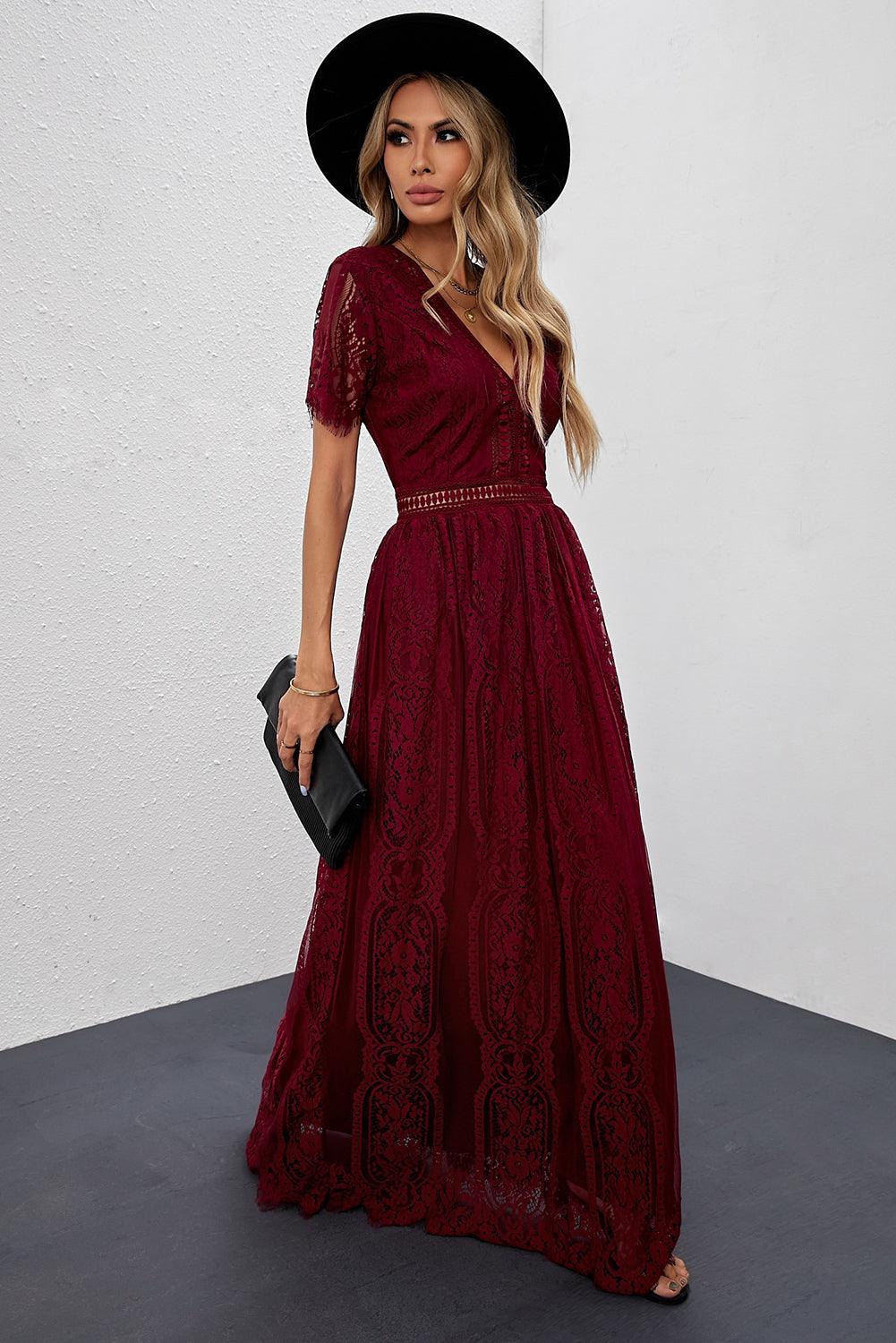 Adèle - Robe maxi en dentelle - Col V, Femme