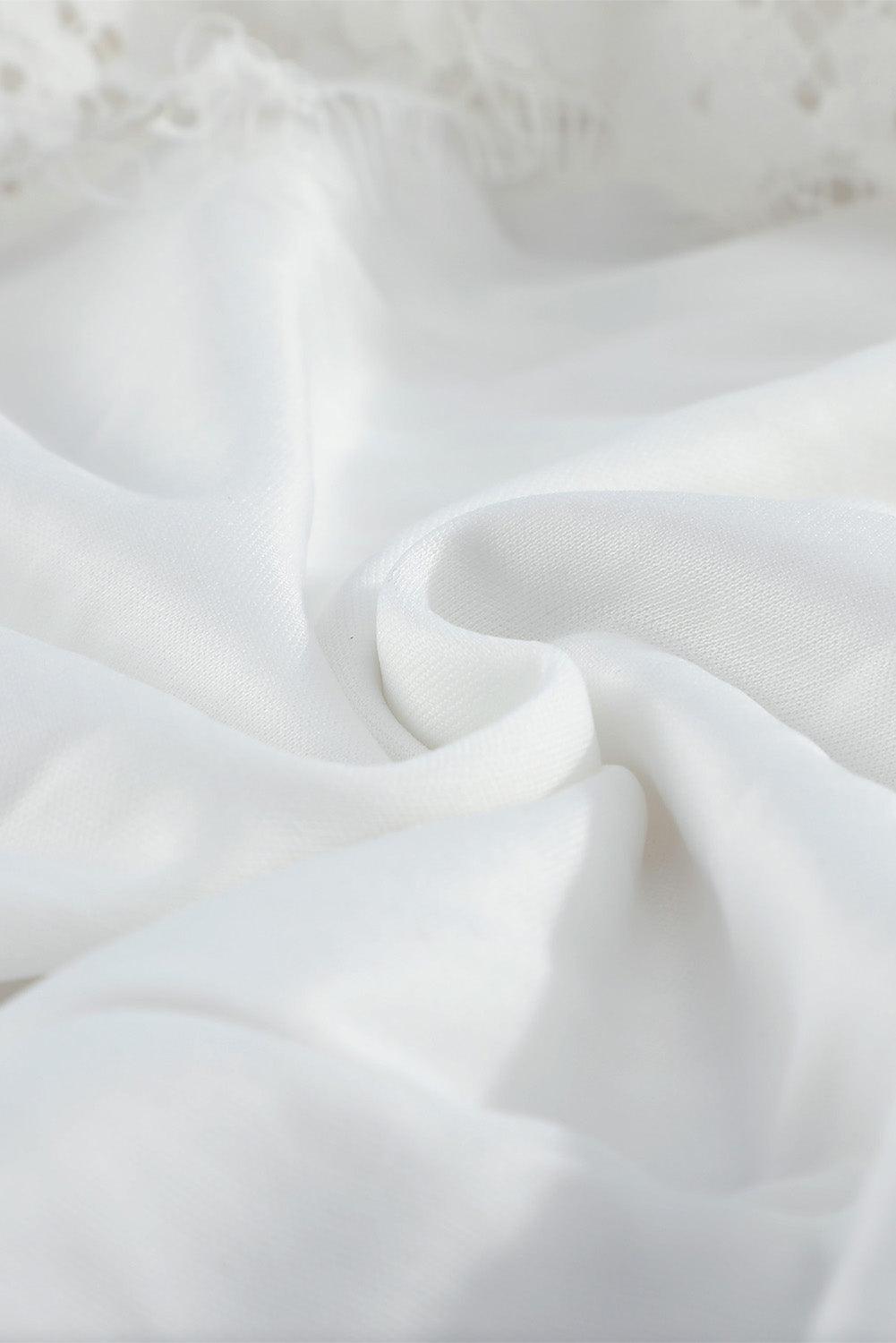 Adèle - Robe maxi en dentelle - Col V, Femme