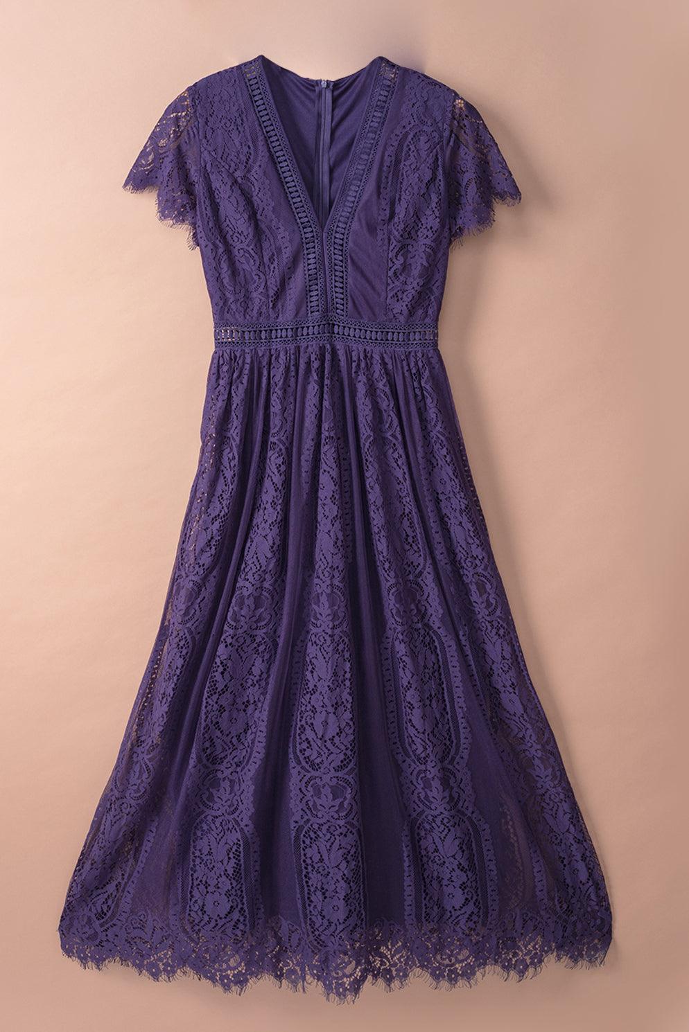 Adèle - Robe maxi en dentelle - Col V, Femme