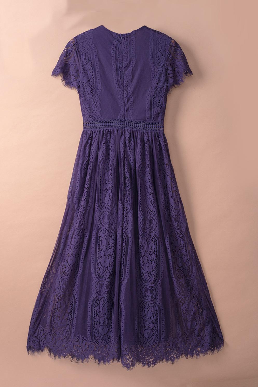 Adèle - Robe maxi en dentelle - Col V, Femme