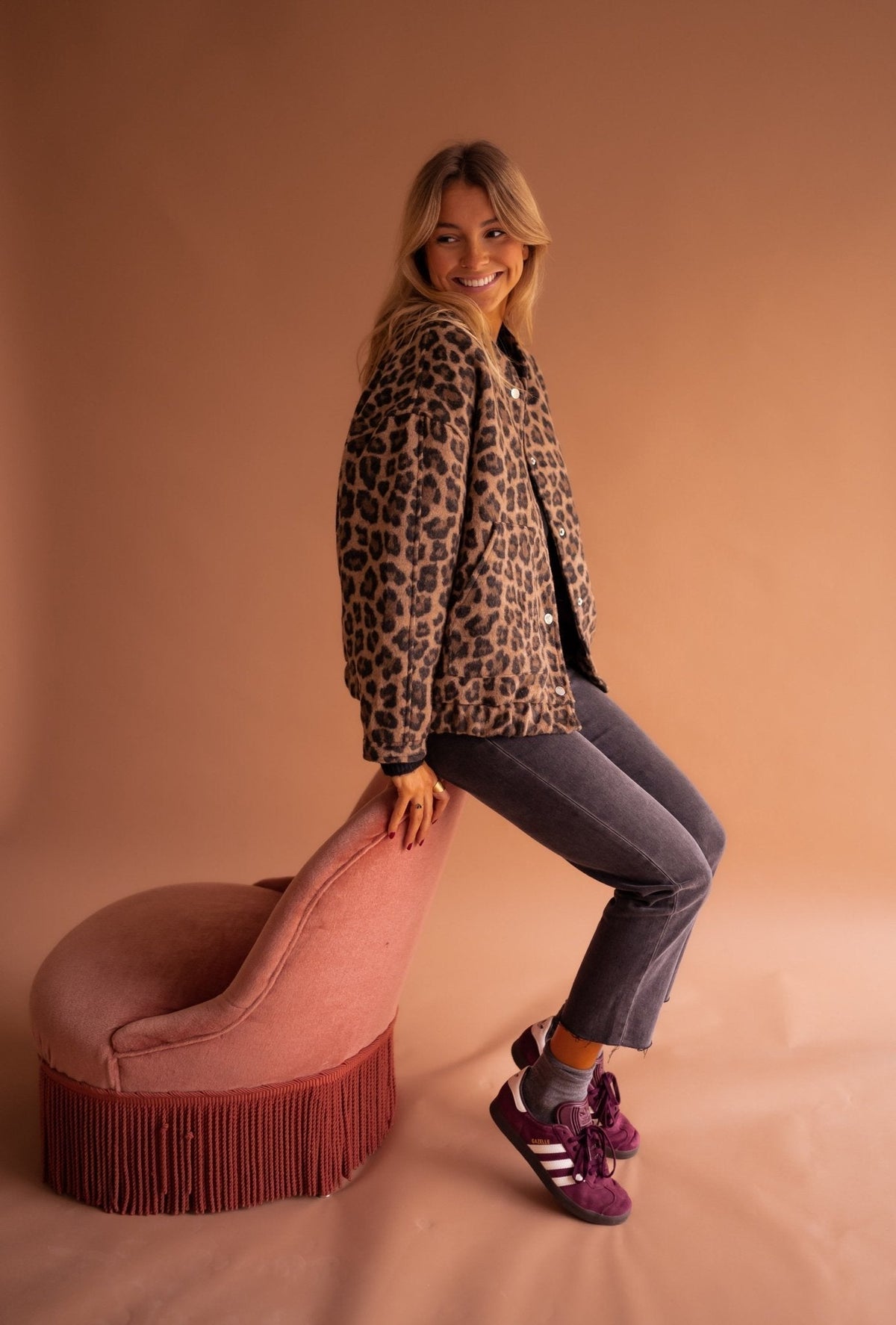 Élodie | Veste Stylée Courte Léopard
