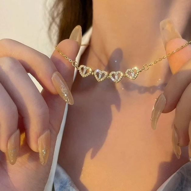 Amour - Collier Lucky avec pendentif en forme de coeur