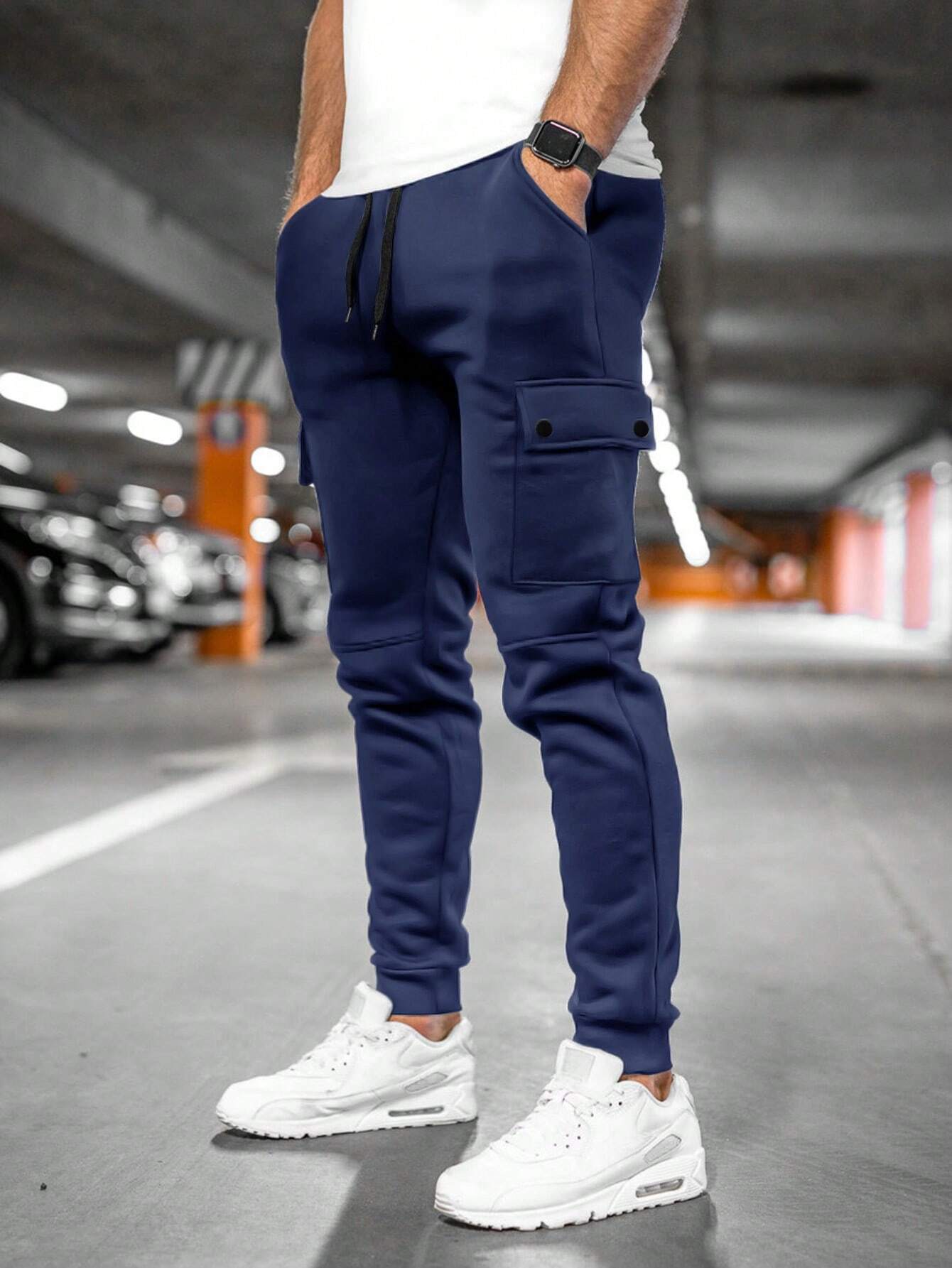 Tom | Pantalon de jogging pour homme avec poche à rabat