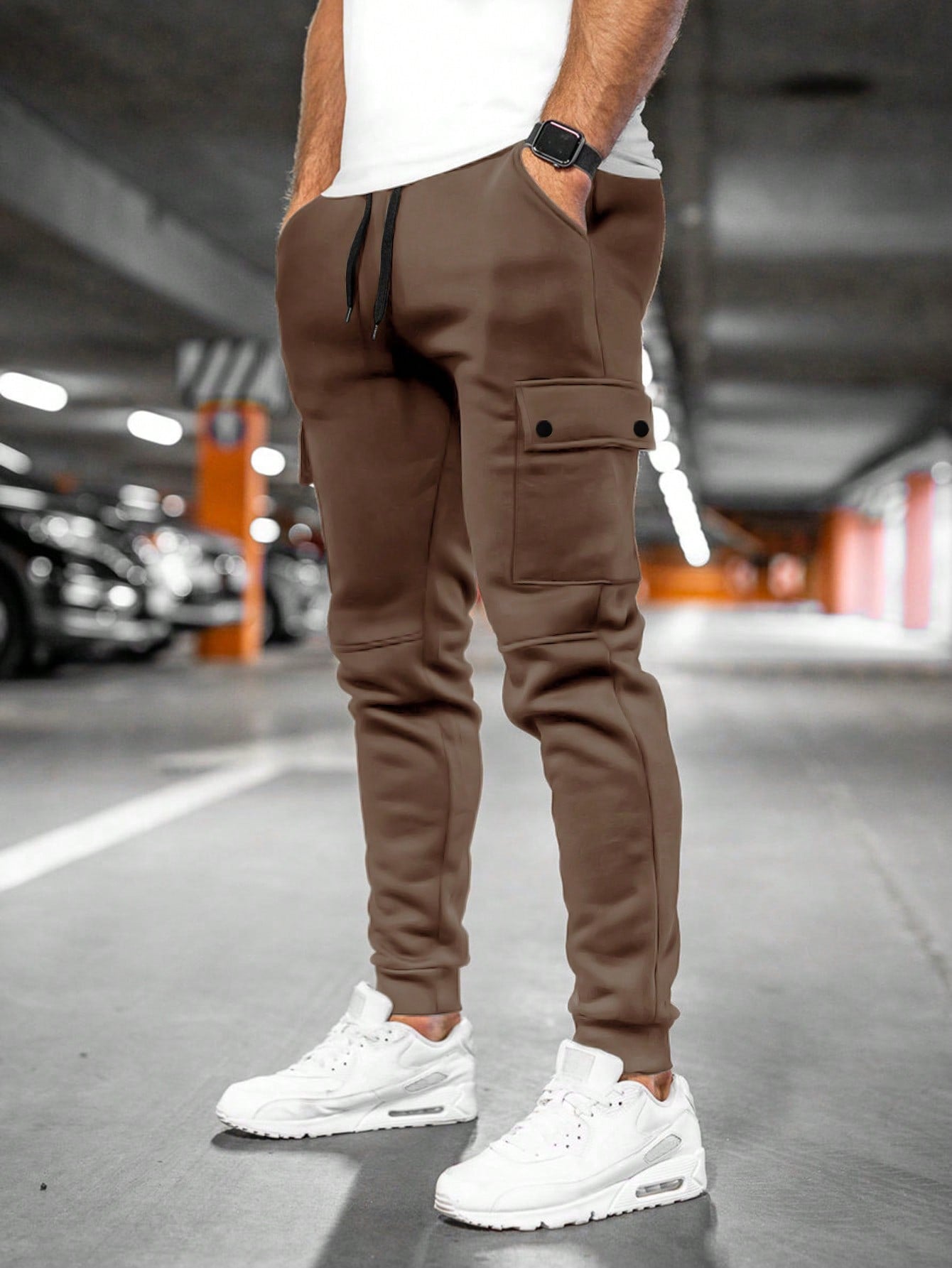 Tom | Pantalon de jogging pour homme avec poche à rabat