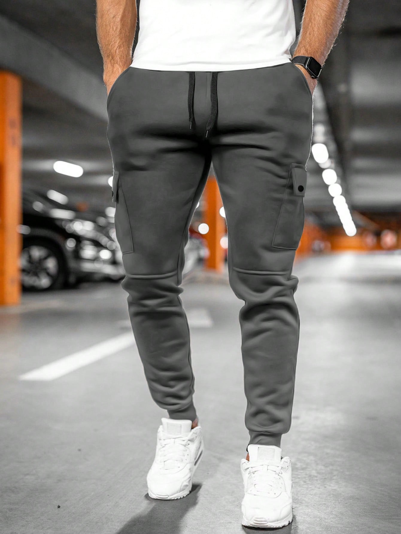 Tom | Pantalon de jogging pour homme avec poche à rabat