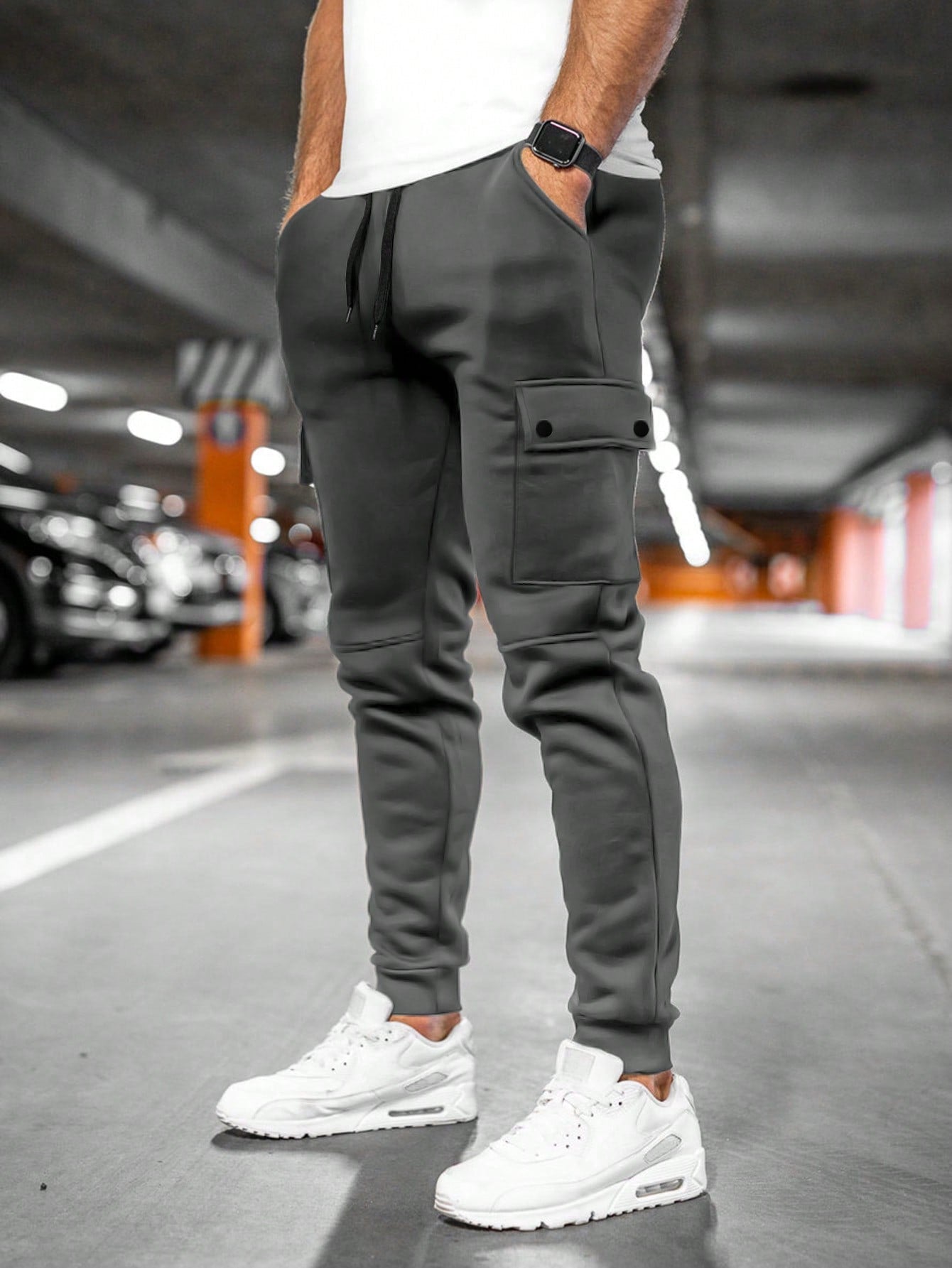 Tom | Pantalon de jogging pour homme avec poche à rabat