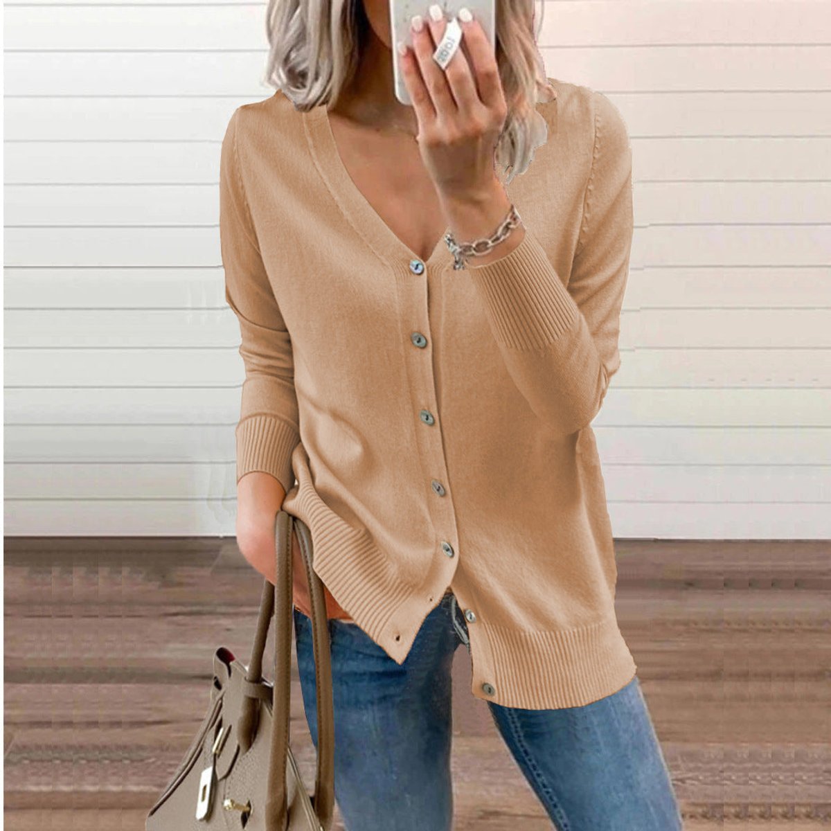 Camille - Cardigan Élégant Boutonné Col V